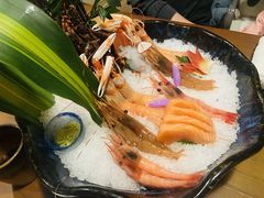 -万岛日本料理铁板烧(万泰国际店)