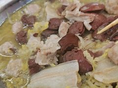 -一口猪海鲜浑锅·东北家常菜