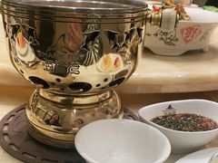 -海鲨湾海鲜会馆(百家湖1912店)