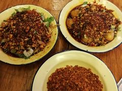 -拈签一笑黄牛肉辣卤串串