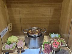 -独食火锅·半米屋台(直营总店)