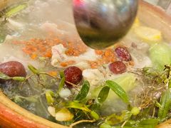 石橄榄炖鸡-洪大厨鸡煲(福田店)