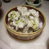 船菜的烧麦就是西湖还有鸡蛋，梨汤很粘稠老人很喜欢