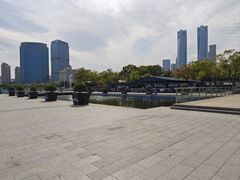 -秋水广场