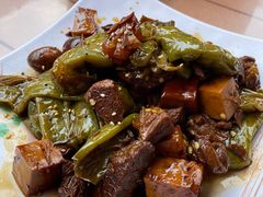 高丽椒炖牛肉-长寿参鸡汤(朝韩风情街店)