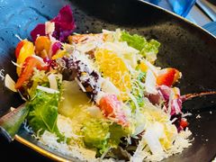 主厨推介沙拉-YUE·6·西式融合餐厅(外滩六号店)