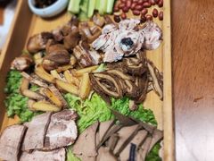 -老北京胡同味道二荤铺(酒仙桥店)