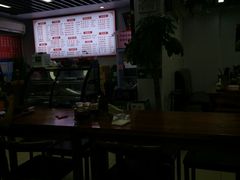 -峰味香.酱香米线.黄焖鸡(定西路店)