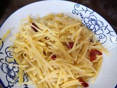 -临街徽菜馆·正宗黄山味