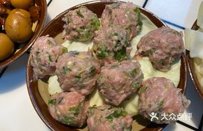 Stir-Fried Pepper Meatballs
