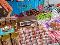 -百联临沂购物中心(临沂路店)
