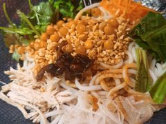 -芸山季·云南山珍菌火锅(人民广场来福士店)