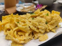 咸蛋黄荞麦锅巴-涌觅名灶·本地海鲜宁波菜(财富广场店)