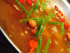 -湊湊火锅·茶憩(新中关购物中心店)