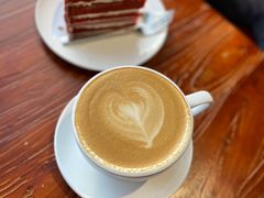 拿铁咖啡latte-BLAQ咖啡(骏豪店)