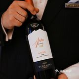 提前预订了TERRAZAS台阶红酒和酒店合作菜单