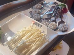 -思阁炭香火锅(学伟鑫城总店)