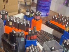-十八字金·银饰·拼豆·开蚌DIY(魏公芳华里店)