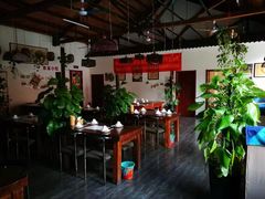 大堂-东家小院金汤酸菜鱼(南阳路店)