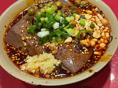 -谢老五跷脚牛肉·非遗传承店