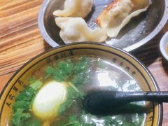 -锅贴大王南翔小笼(临沂二村店)