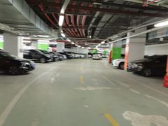 -梅赛德斯奔驰文化中心·停车场