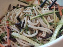 鸡丝凉面-云海肴·汽锅鸡·云南菜(苏州中心店)