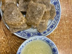 老北京炸灌肠-门框胡同百年卤煮(新街口店)