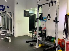 -汗水空间私教健身连锁(SM广场店)