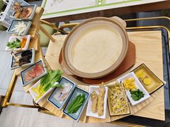 -云海肴·汽锅鸡·云南菜(高德置地店)