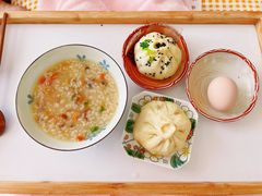 -臻爱住家月嫂育儿嫂(万达店)