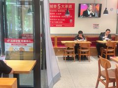-南城香·饭香串香馄饨香(青年路店)