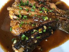 红烧鱼尾-淳安二十八道·新派民间菜·淳鱼馆(阳光路店)