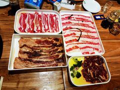 -金三顺韩式炭火烤肉店(中华路店)