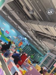 -利奥梦幻主题乐园(爱琴海购物公园店)