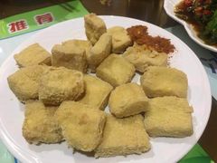 -88号小吃店·经典云南菜·地道纳西美食