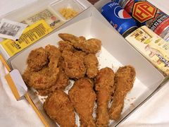 -BHC炸鸡(明洞总店)