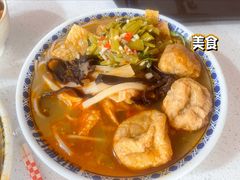 硬粉加豆腐泡-西环肥仔螺蛳粉(南宁第一分店)