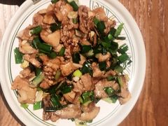 -云海肴·汽锅鸡·云南菜(天山百盛优客店)