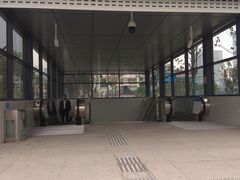 -取水楼(地铁站)