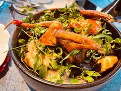 -弦月窗LUNETTE BY AMANDA(复兴路店)