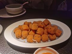 一口豆腐-蝴蝶里·粤菜·点心(滨江龙湖店)