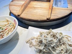 -陈大锅·岳阳鱼馆·地道岳阳菜(美食街店)