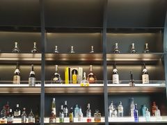 -星河吉酒店-BOND大堂吧·咖啡·简餐