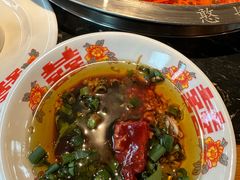 -憨孃孃·重庆老火锅(红山黑金店)