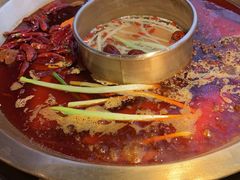-王婆乔鲜鱼自助火锅(蜀汉路店)