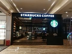 -星巴克臻选(成都环球乐天店)