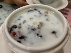 -俊丽双皮奶甜品店