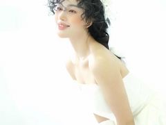 -金夫人化妆摄影职业培训学校