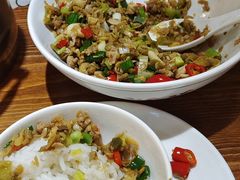 -胡胖子专业长沙菜(衡山路店)